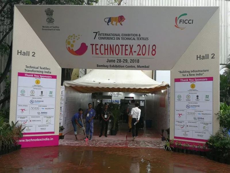 شيشاير الساخنة تذوب لاصقة تظهر في تكنولوجيا technotex معرض المنسوجات الهندية, 2018